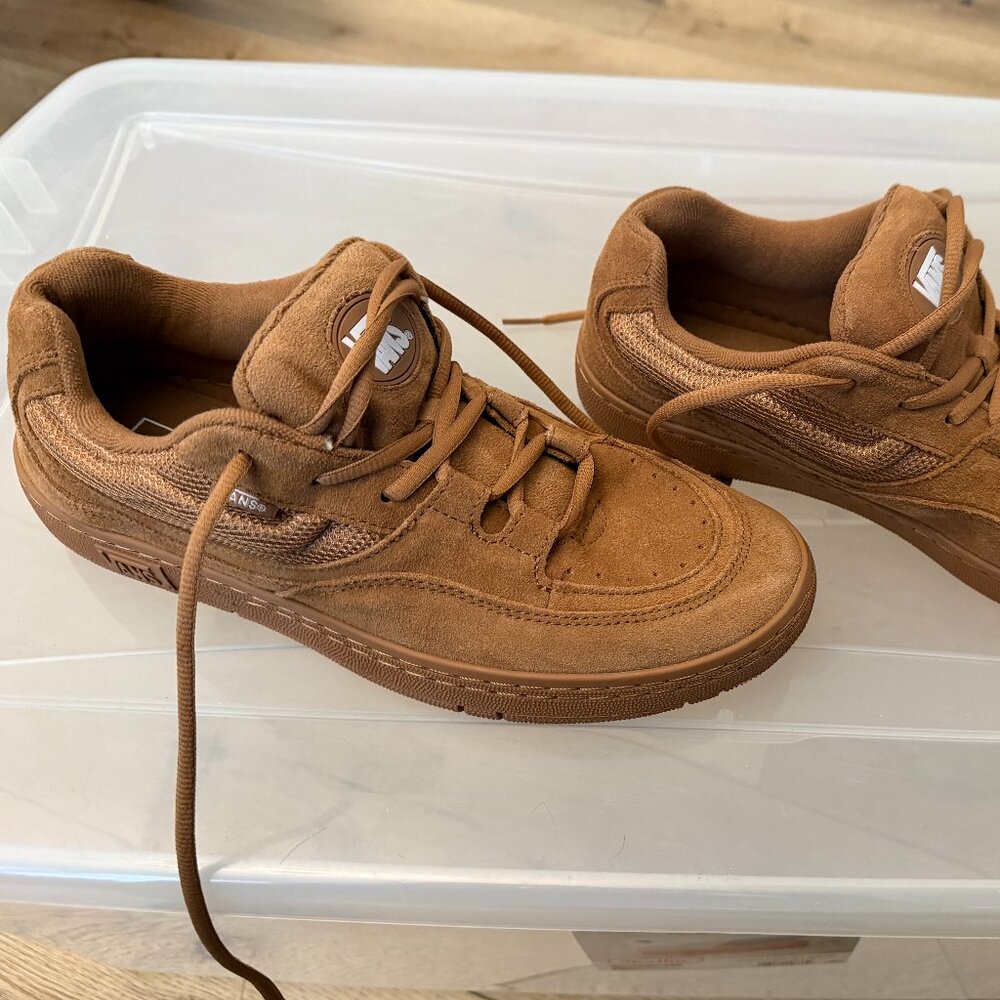 Vans Speed LS almost new!